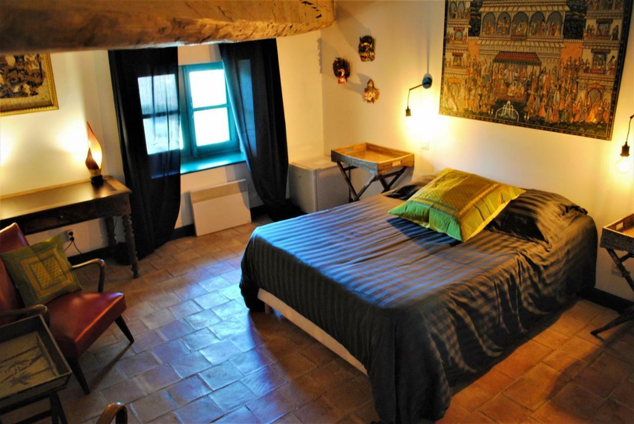Les Routes Du Monde Bed and Breakfast Saint-Geniès-de-Comolas Eksteriør billede