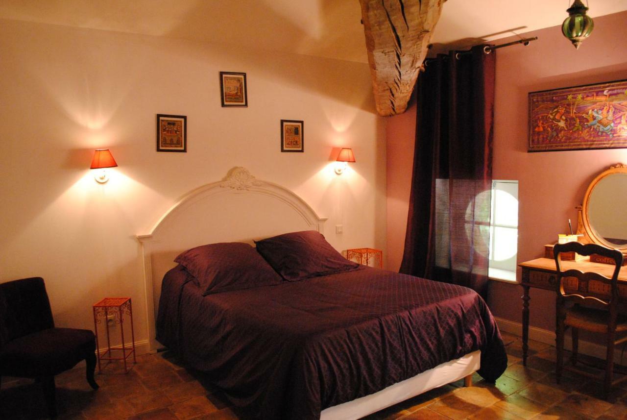 Les Routes Du Monde Bed and Breakfast Saint-Geniès-de-Comolas Eksteriør billede