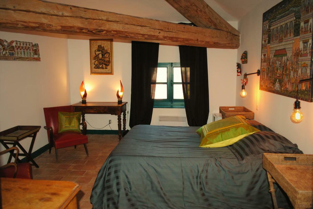 Les Routes Du Monde Bed and Breakfast Saint-Geniès-de-Comolas Eksteriør billede